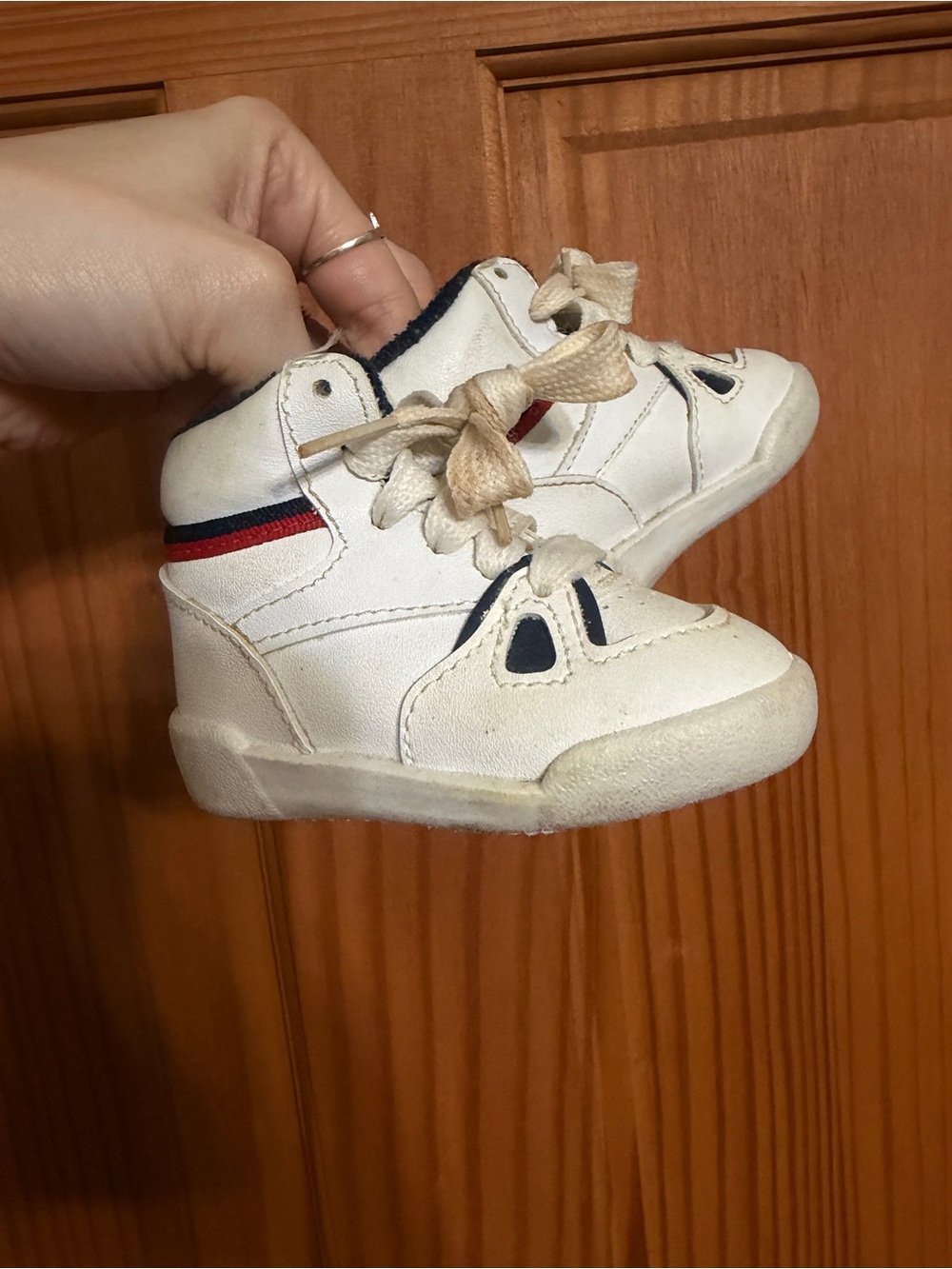 Vintage Fitness Plus White Kids High-Top Sneakers 2